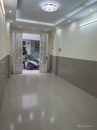 TT Quận 5- 43m2 - hai tầng hẻm 3.5m gần MT.