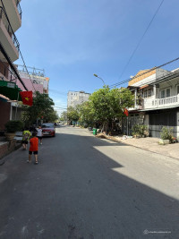 Bán Căn Hộ Dịch Vụ Mặt Tiền Đường Số P tân kiểng. dt 4x28m 1 hầm 6 tầng .