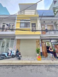 Nhà 3 tầng mặt tiền đường số 3 ngay chợ Tân Mỹ Q7 kinh doanh sầm uất