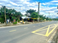 800 triệu - nhà giấy tờ 3 lá - mặt tiền đường 10,5m xã Bà Nà