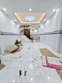 Quân 8- nhà mới 2 tầng 2PN giá chỉ nhỉn 3 tỷ.