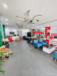 Bán Tòa Building KĐT Dịch Vọng Mới 126m2 x 8 tầng Cầu Giấy, Đường 17m.