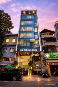 Chuyển nhượng tòa nhà mặt tiền đường Trần Đình Xu, phường Cầu Ông Lãnh, quận 1