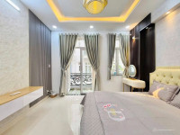 Chủ định cư nước ngoài cần bán gấp nhà Q3 giá chỉ 4.2 tỷ - 60m2