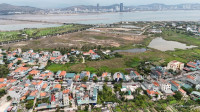 Bán 802m2 đất mặt đường khu 3 Tuần Châu, sổ đỏ full xây dựng, trung tâm phường