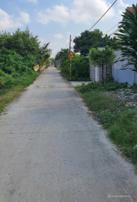 Chính chủ bán Đất thổ cư - 225m2 - 4.6 tỉ - Gần chợ Bình Chánh - Đường trước mặt