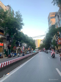 Đất mặt đường Lạc Long Quân, Gần Quận Uỷ Tây Hồ. Dt 228m, Mt 6m, 100 Tỷ. KDoanh