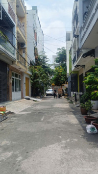 BÁN NHÀ MẶT TIỀN ĐƯỜNG SỐ 2,KHU TÊN LỬA (4,5m x 15m x 3 TẦNG) 7,6 TỶ TL