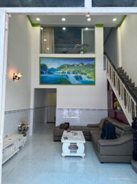 Nhà đẹp hẻm 4m đường Lạc Long Quân, 58m2, 4.3x13, 3PN, ko lộ giới, Chỉ 5.2 tỷ TL