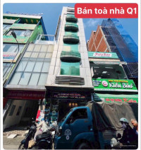 Bán tòa nhà mặt tiền đường Đề Thám, Quận 1