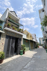 BÁN NHÀ ĐƯỜNG SỐ 1,BÌNH HƯNG HOÀ A HXH (4m x 17m x 3 TẦNG) 7,5 TỶ TL