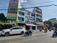 BÁN NHÀ MẶT TIỀN CHỢ LỚN,PHƯỜNG BÌNH PHÚ (232m2 - 5m x 47m x 2 TẦNG) 32 TỶ TL