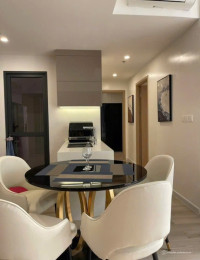 Nguyễn Văn Nghi- View Sân Bay CH 51m2- 2PN + 2WC bồn tắm , SHR - Thuê 12 Triệu