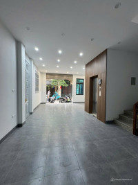VIP KIM GIANG – 7 TẦNG THANG MÁY – LÔ GÓC – Ô TÔ TRÁNH DỪNG ĐỖ NGÀY ĐÊM