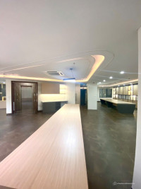 SÀN TẦNG 8 LÔ GÓC FULL KÍNH 03 DỊCH VỌNG HẬU, CẦU GIẤY 0961 771 495