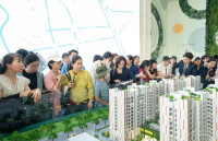 Tham quan và hỗ trợ hồ sơ nhà ở xã hội gần KCN Nhơn Trạch, mặt tiền đường 25C