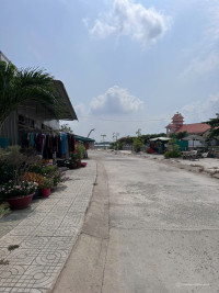 Bán đất mặt tiền bờ kè Chắc Cà Đao