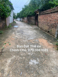 Chính chủ Bán Gấp 250 Đất Thổ Cư SĐCC Mặt tiền 10m chia 2 Lô. Đầu Tư Lãi Lớn
