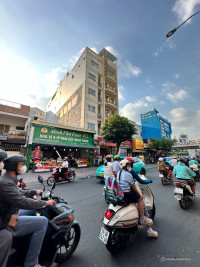Mặt tiền hoàng hoa thám Q.Tân Bình 8x40m. Đất vuông vức nở hậu hiếm bán 83 tỷ TL