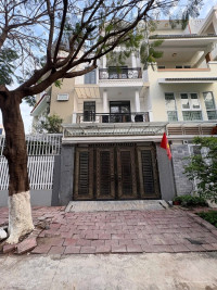 Bán nhà 4 tầng đường Lê Thiết Hùng, KĐT Phước Long B, sổ hoàn công ~ GIÁ: 10.5ty