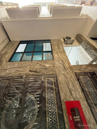 Bán toà nhà dòng tiền 100m2 8 tầng 32 phòng mới đã cho thuê 2 tỷ/năm
