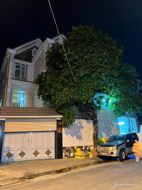 Bán nhà mặt tiền ĐHT 05, Đông Hưng Thuận – 128,4m², 3 tầng, 7PN 7WC, giá 13,4 tỷ