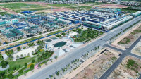 Nhà 3 tầng hoàn thiện mặt ngoài 160m2 xẻ khe cực đẹp tại khu ĐT và dv VSIP