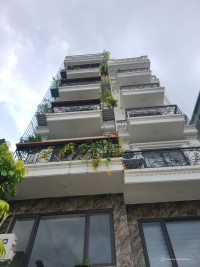 Bán or Đổi, nhà 35m 7 tầng oto tránh, đối diện hồ Cự khối, đổi lấy nhà Cầu Giấy.