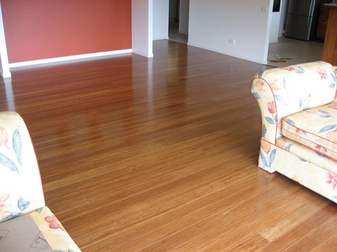 Cách chọn sàn tre theo màu sắc và đặc điểm cấu tạo