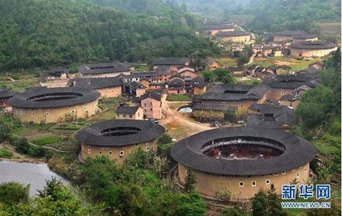 Thú vị bên trong những tòa nhà bằng đất ở Trung Quốc