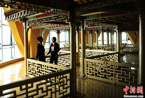 Làng giàu nhất Trung Quốc khai trương khách sạn xa hoa