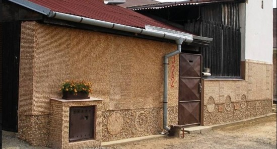 Ấn tượng với ngôi nhà nút chai