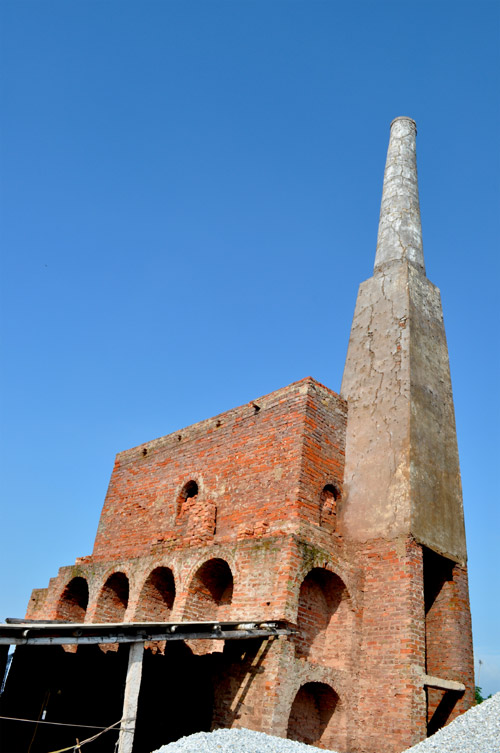 Những 'thánh đường' tỏa khói ở Nam Định