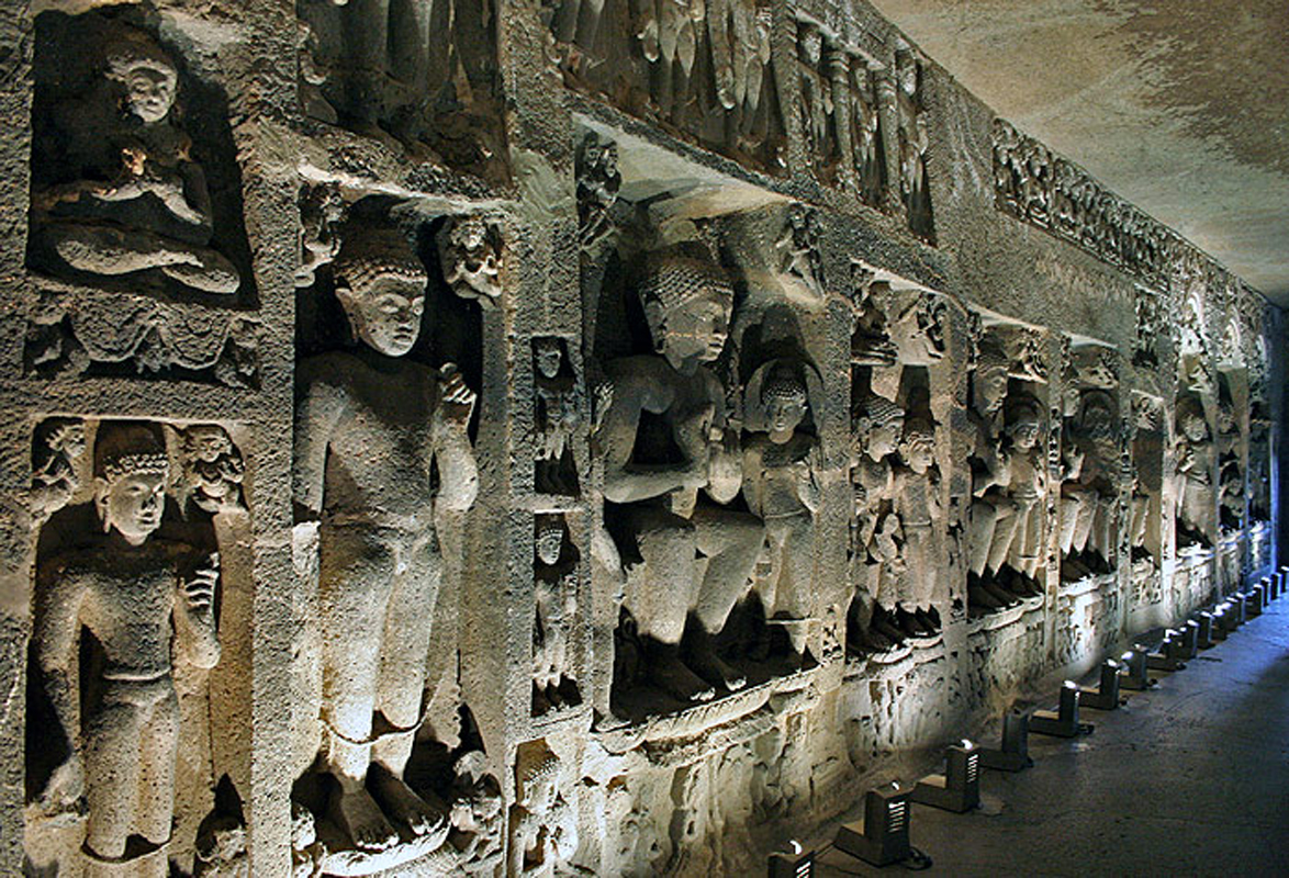 Chùa hang Ajanta - Di sản độc đáo trong lòng núi đá - CafeLand.Vn