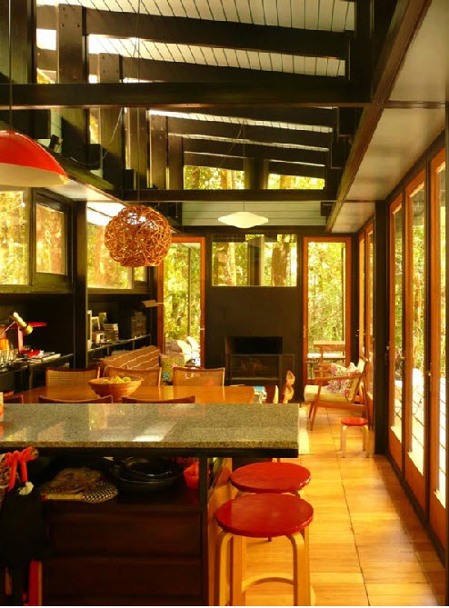 Ngôi nhà nhỏ bằng vật liệu tái chế