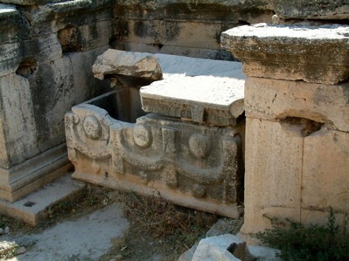 Thành phố linh thiêng Hierapolis