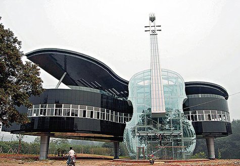 Những ngôi nhà kỳ lạ nhất thế giới