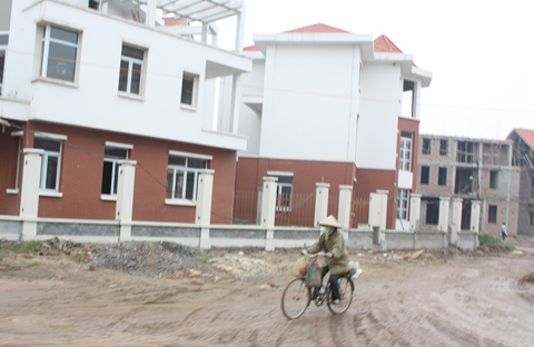 Thị trường bất động sản năm 2012: Không chỉ ngóng vốn ngân hàng