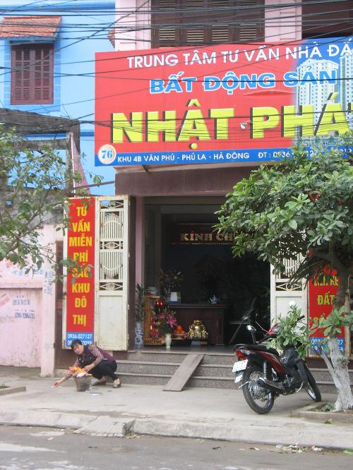Bất động sản “đóng băng” và những hệ lụy
