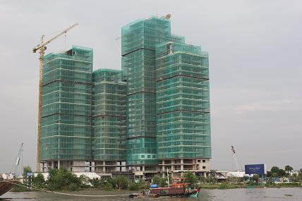 Mua căn hộ ế làm nhà tái định cư