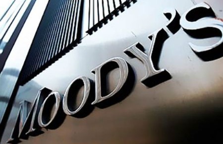 Moody’s: Ngân hàng Việt Nam dễ bị khủng hoảng nợ châu Âu tấn công