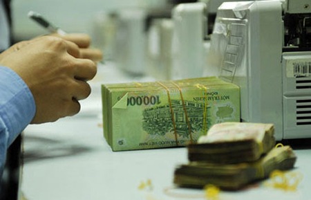 Vì sao không đặt luôn trần lãi suất tiền vay?