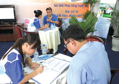 Nhà giá rẻ: Tình thế hay giải pháp lâu dài?