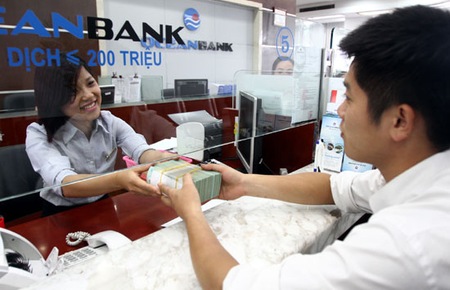 Cơ hội vẫn mở sau phân nhóm tín dụng