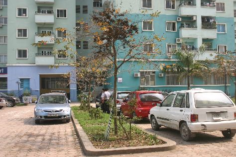 Khu tái định cư Trung Hòa - Nhân Chính: Quản lý chồng chéo