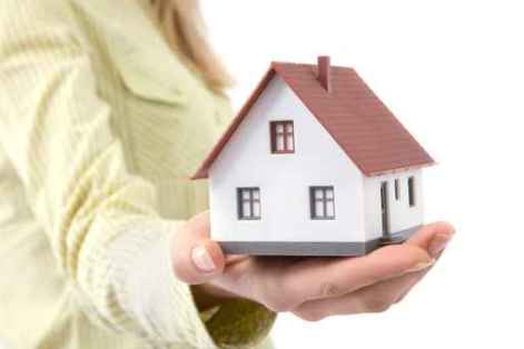 Bất động sản thời ra ngõ gặp ... khuyến mại
