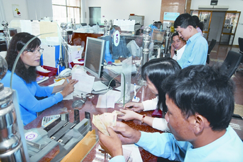 Giảm 1% lãi suất: Doanh nghiệp vẫn 