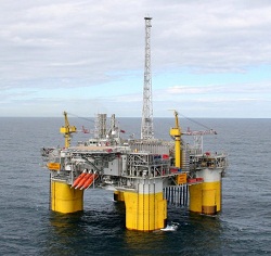 Giá dầu Châu Âu tăng nhẹ, Mỹ vẫn ổn định