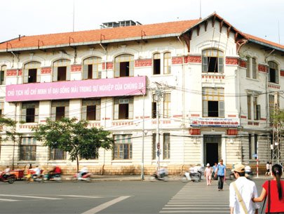 Nếu DNNN được bán đất...