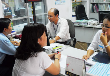 Nộp tiền sử dụng đất: Lỗi chính sách, dân lãnh đủ 